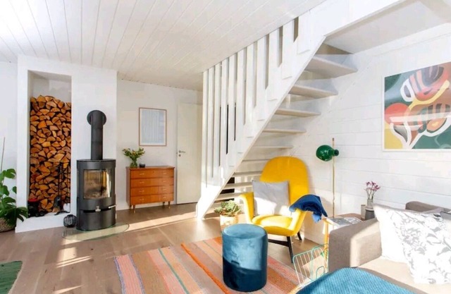 Cozy 1 bedroom house with garden close to beach