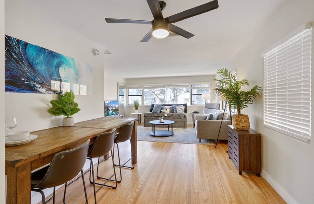 Cozy 2-Bedroom Apartment in Downtown/Little Italy SD