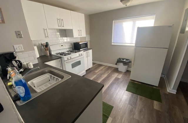 Cozy 2BR Apartment in East Columbus