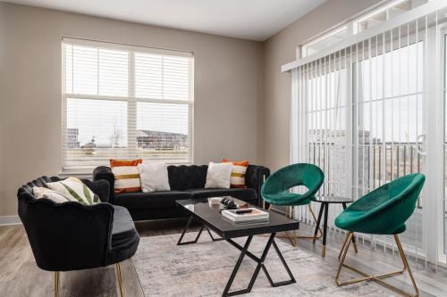 Cozy 2BR Sunset Haven