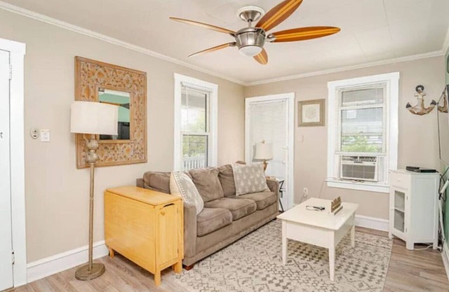 Cozy 2BR with Bunk Beds, Steps to Boardwalk