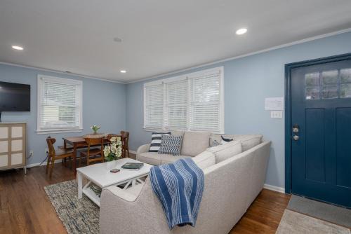 Cozy 3-Bedroom Retreat in Charming Beaufort, SC