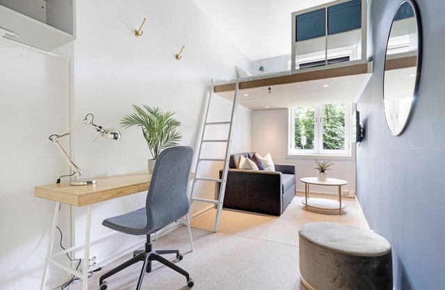 Cozy 3BR apartment central