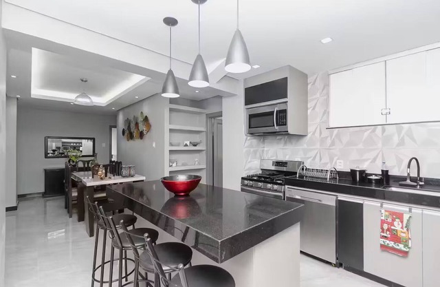 Cozy and spacious apartment in the best central area of BH