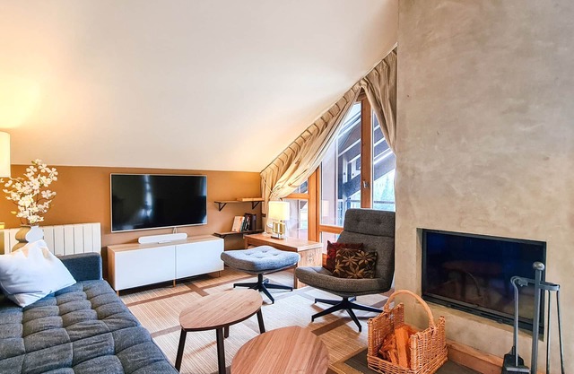 Cozy Apartment · Direct Slope Access · Pool · Spa · Unlimited Free WIFI