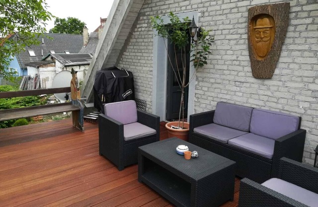 Cozy apartment overlooking the greenery on the Lindenhof