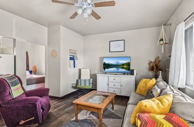 Cozy Boho Hideaway 1BR Retreat w/Smart TV