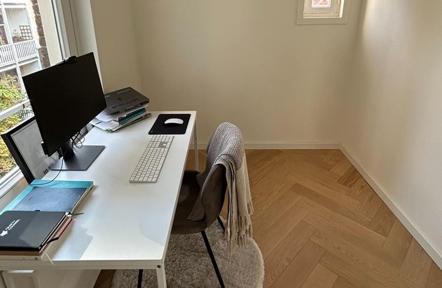 Cozy, bright, Luxury 2-floor apartment - very central!