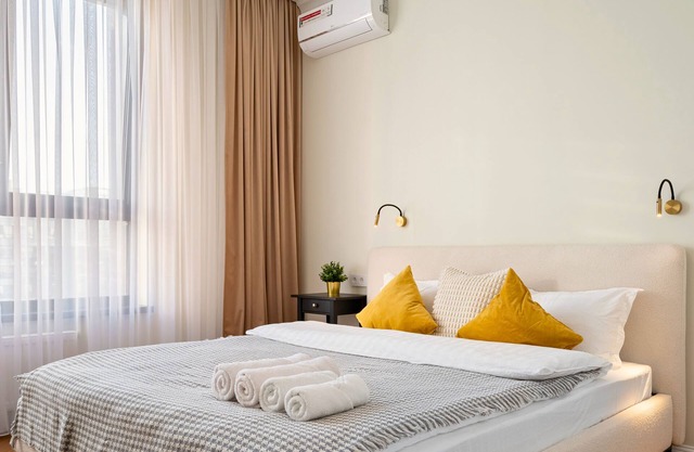 Cozy Business class apartment. 5 minutes to the biggest shopping mall in Almaty!