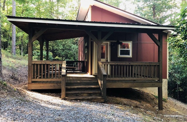 Cozy Cabin for 2 - One of a Kind