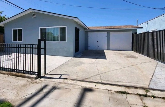 Cozy Clean Compton Cali Getaway