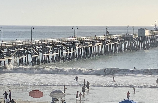 Cozy condo for rent 3 minutes from the beach!