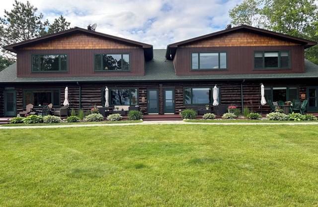 Cozy Condo on Whitefish chain