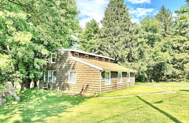 Cozy Cottage near Skiing, Gettysburg, and Hiking