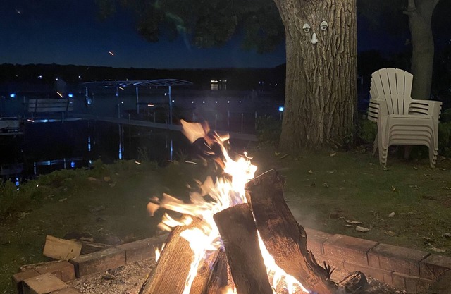 Cozy cottage on Berry Lake
