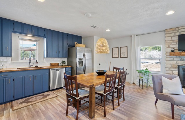 Cozy Cottage on Flat Creek - 5 min from Flat Creek Winery!