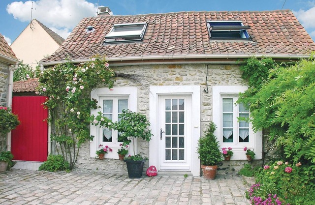 Cozy home in Ambleteuse with WiFi