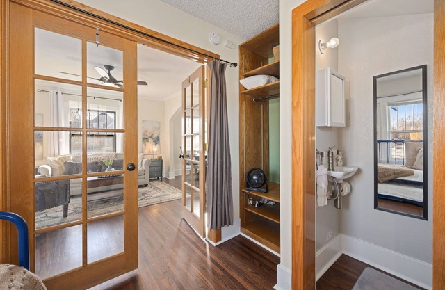 Cozy Home in Downtown Loveland W/Free Bikes!