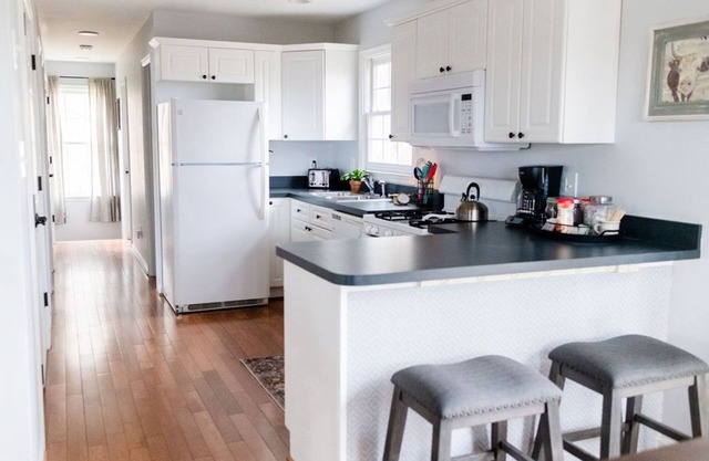 Cozy Home on the Potomac River in Wine Country