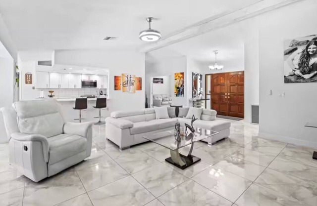 Cozy home with heated pool in Brooksville, FL