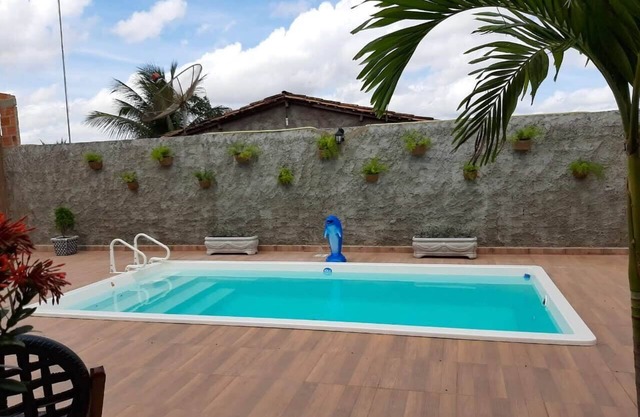 Cozy house with swimming pool