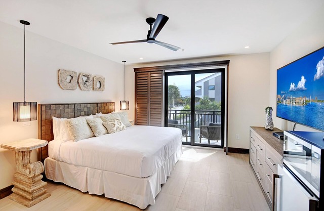 COZY ISLAND ROOMS at Bali Hai Beach Resort