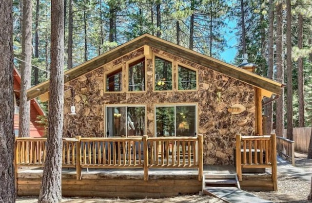Cozy Log Cabin -near trails, Lake & Ski Resort