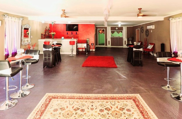 COZY MOBAY EVENT CENTER