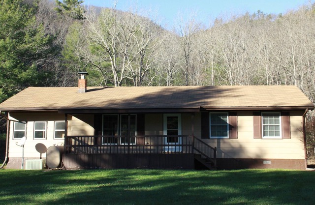 Cozy Mountain House Near VMI, W&L, And Horse Center