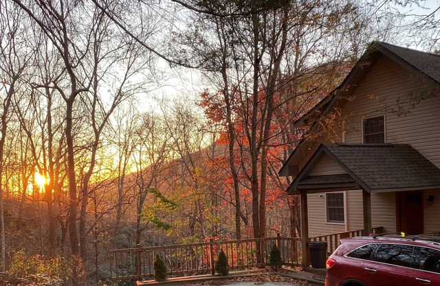 Cozy Mountain Retreat in Chimney Rock Village