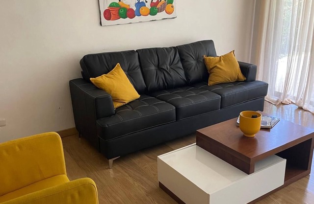 Cozy, quiet suite in Guavaberry Country Club