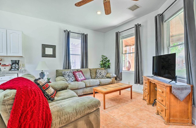 Cozy & Relaxing Eloy Apartment w/Pool Access