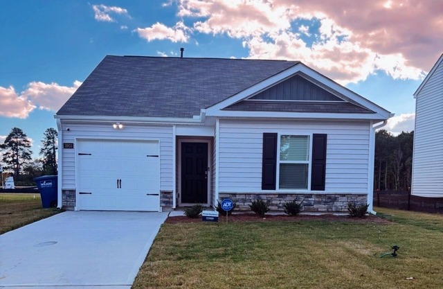 Cozy + Relaxing Newly built in 2025 3BR, 2BA Near Everything!