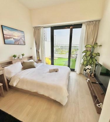 Cozy Retreat, Relax and Explore