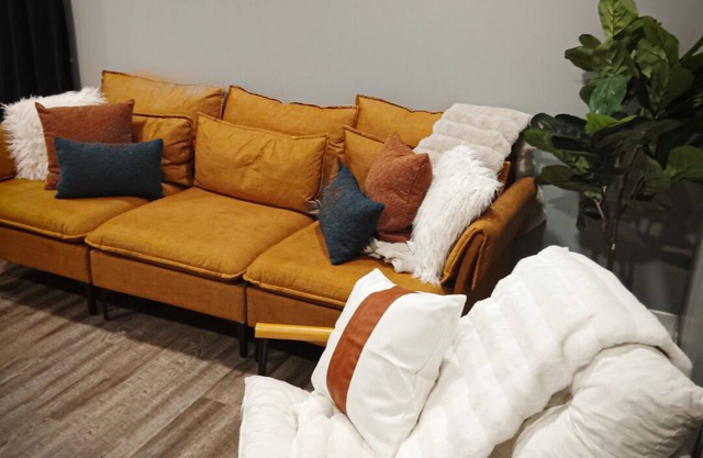 Cozy Retreat w/Hot tub Indiana dunes Beaches Trails