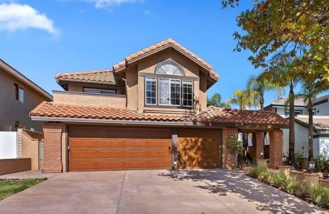 Cozy room w pool/spa/gym access & panoramic view of the city! Mins from Disney!