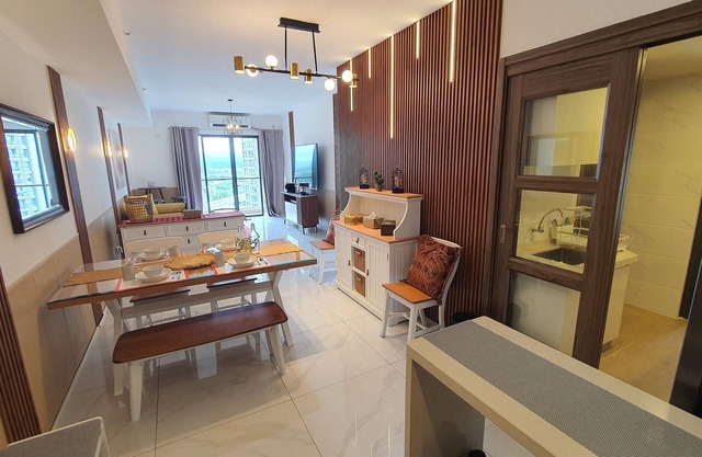 Cozy, Spacious, Fully Furnished and Equipped 3+ BR Apartment at Sky House BSD