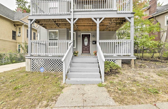 Cozy Springfield Apartment, Close to Parks!