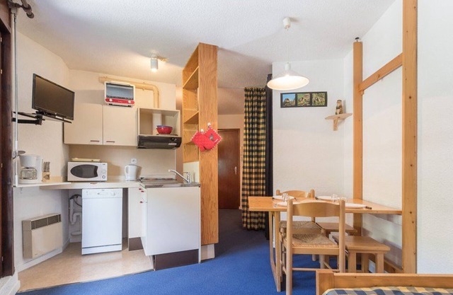Cozy studio for 4 people, Chantemerle, at the foot of the slopes