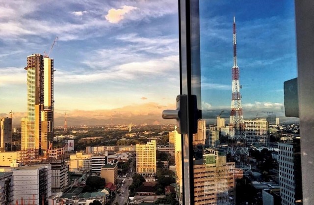 Cozy Studio with a Great View in Quezon City near ABS-CBN,The Beech,Vertis North