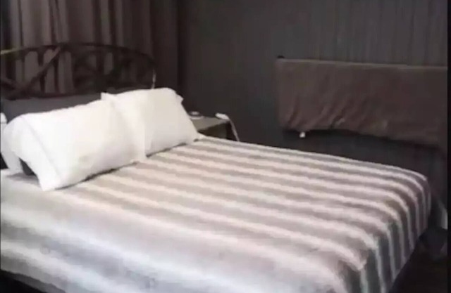 Cozy, Tiny home on 2 acres b/t Hoover & Tuscaloosa