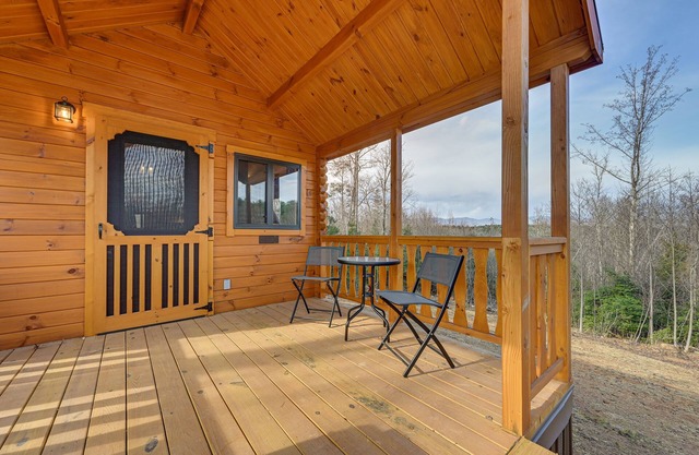 Cozy Traphill Cabin Rental w/ Deck & Porch!