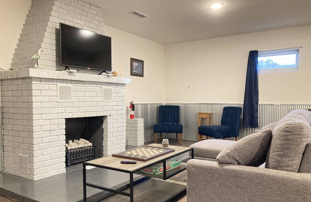 Cozy Trempealeau Retreat