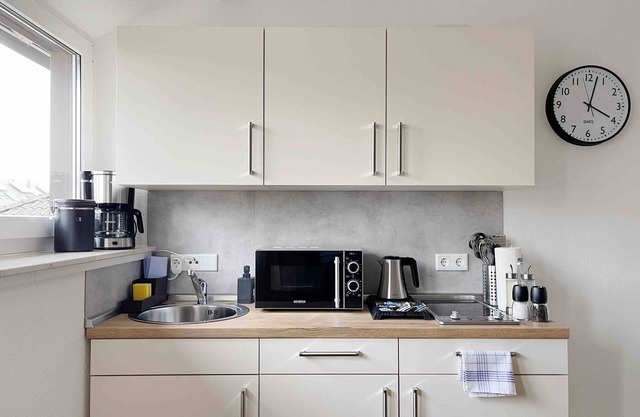 Cozy two bed studio with kitchen | home2share