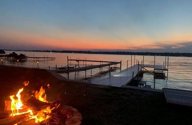 Cozy water front lake house with lake views of Bass Lake from almost every room!