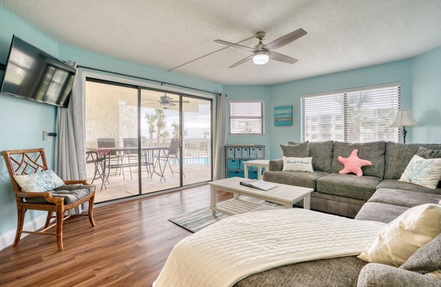 CRC 2208 - Oceanview Condo