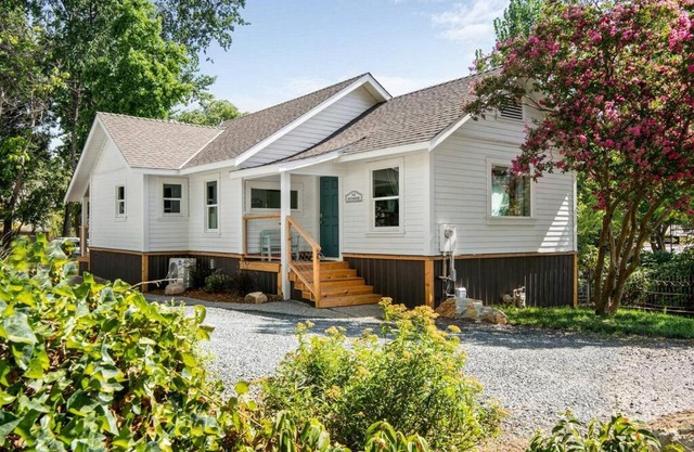 Creektown Cottages The Dogwood