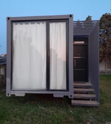 Cubil Gris Casa conteiner 1 dormitorio