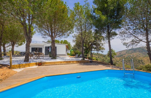 Cubo's Casa Pineda/rural/private pool/free wifi/BBQ