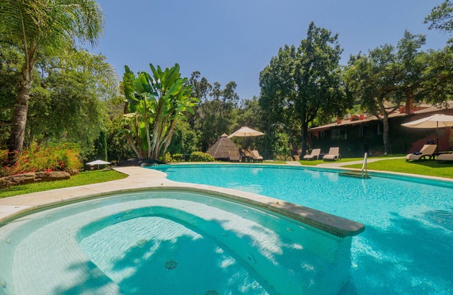 Cubo's Finca La Fuente del Pedregal Casa 3/nature/community pool/free Wi-Fi